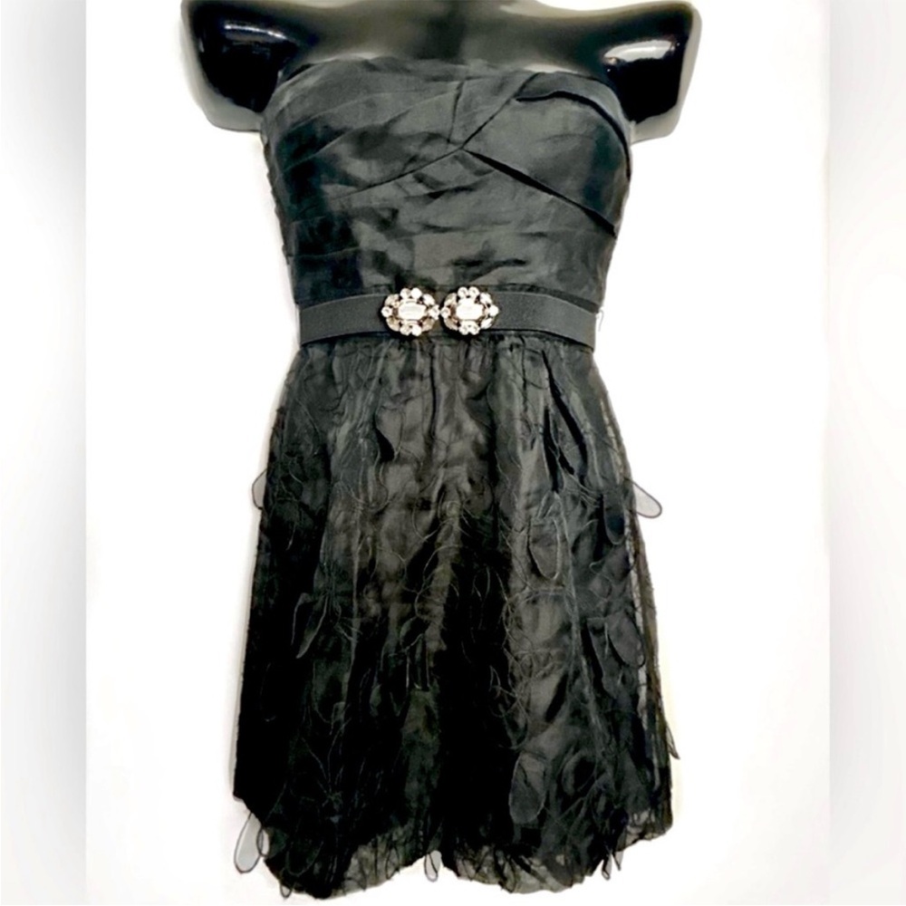 BCBGMaxAzria Elegant Black Textured Dress NWOT - Picture 4 of 14